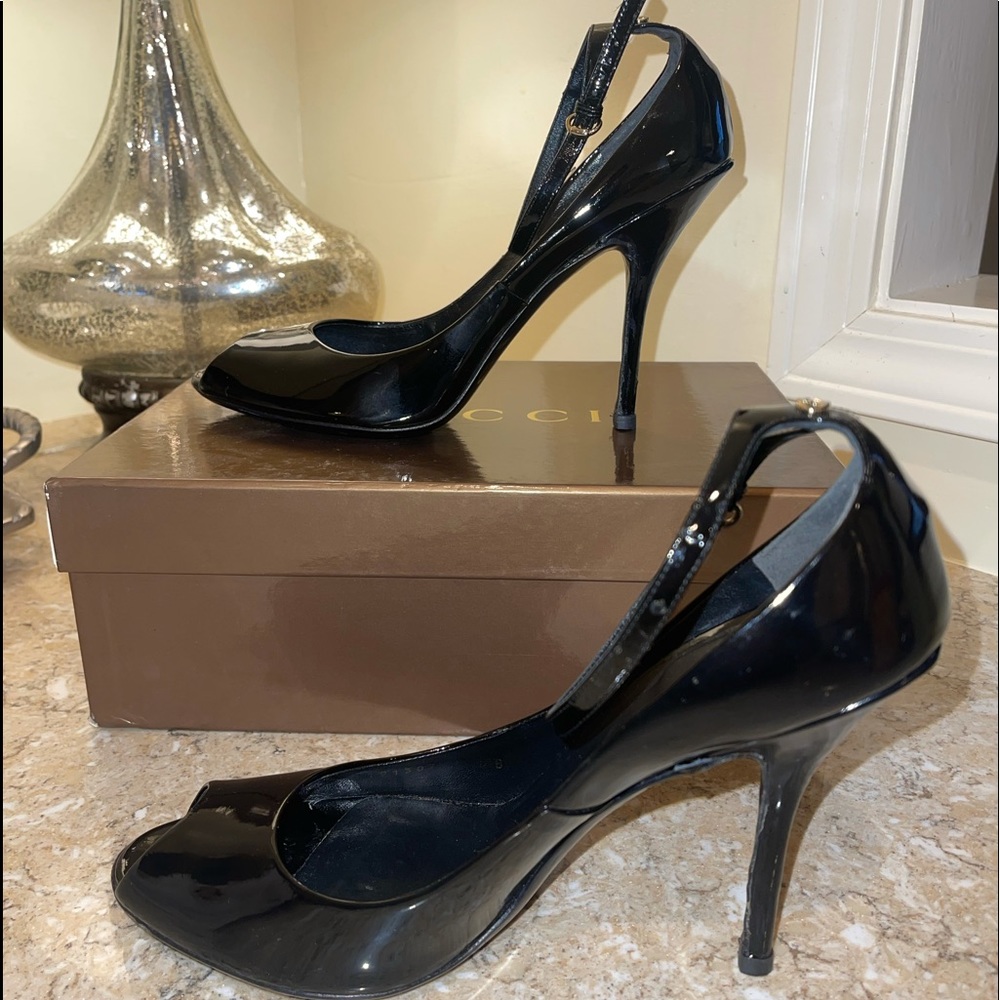 💄 Gucci black heels sz 10B